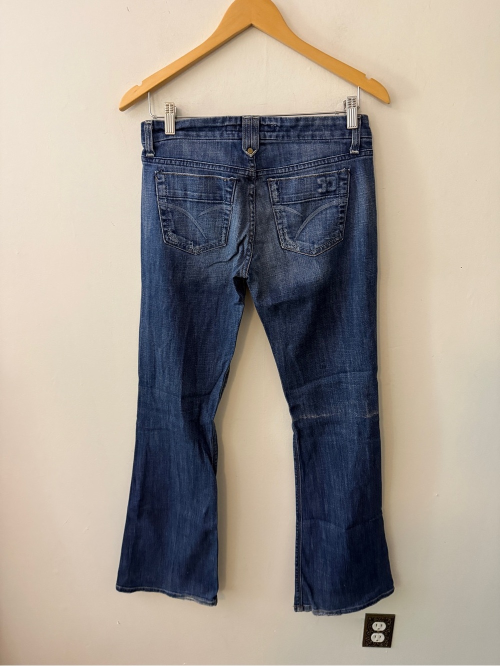 Y2K Joe's Jeans Women’s Low Rise Medium Dark Blue Flare Denim
